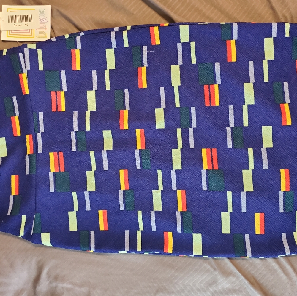 Lularoe Xs Cassie skirt